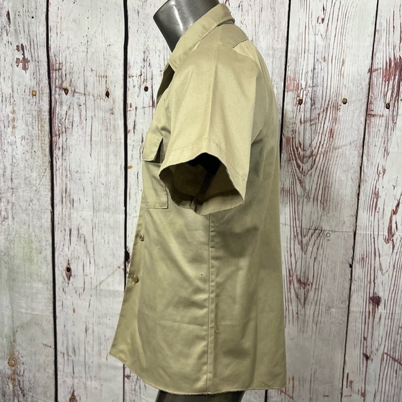 DICKIES MEN’s khaki work wear Button Down Shirt Short Sleeve Medium euc Vintage - Picture 8 of 11